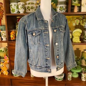 NWT GAP Sz Med Cropped Denim Jacket
